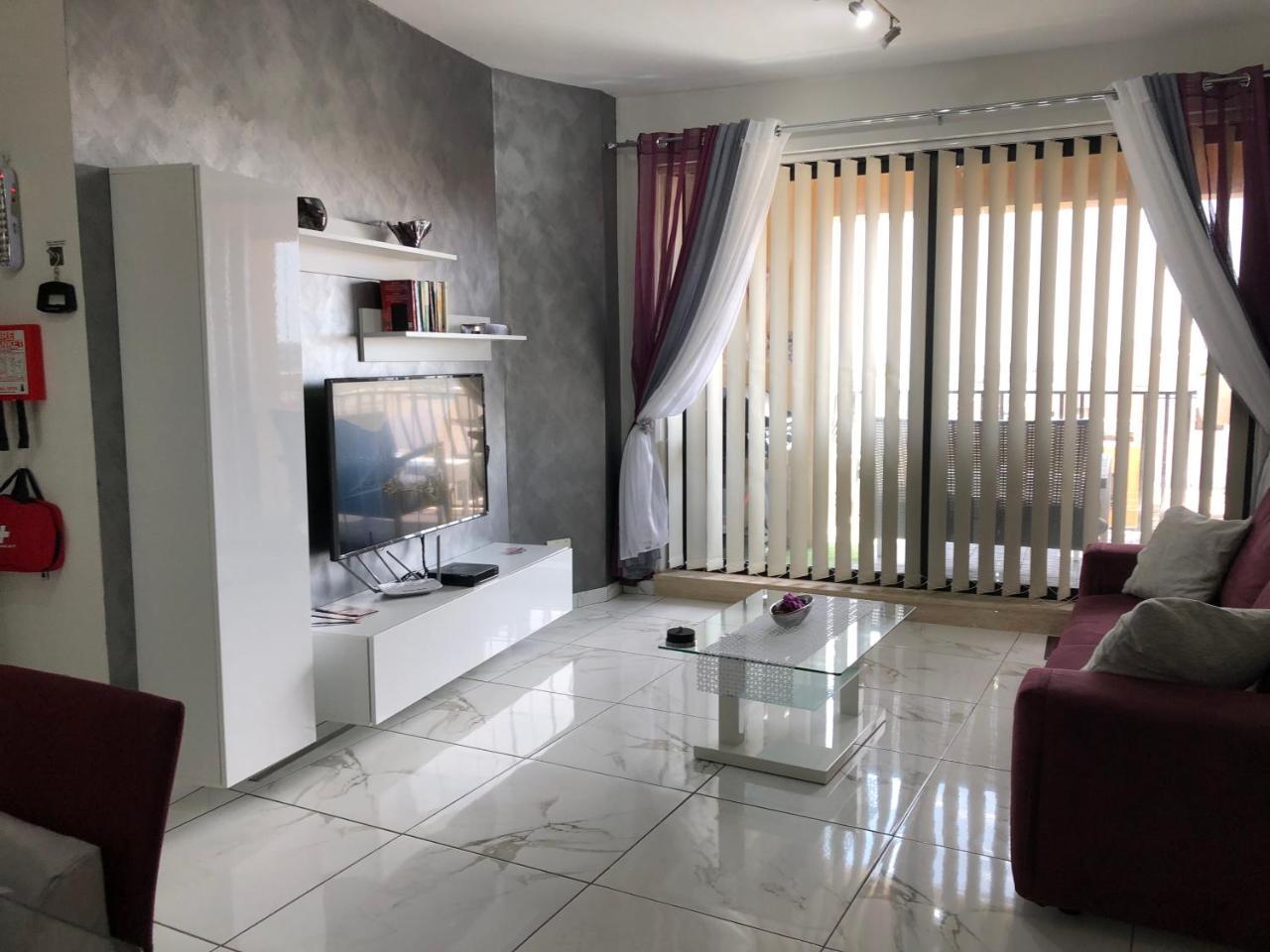 Marsascala Sea View Apartment & Penthouse Marsaskala Exterior photo